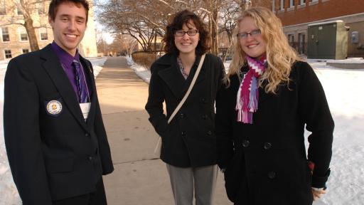 honor students walking around central campus